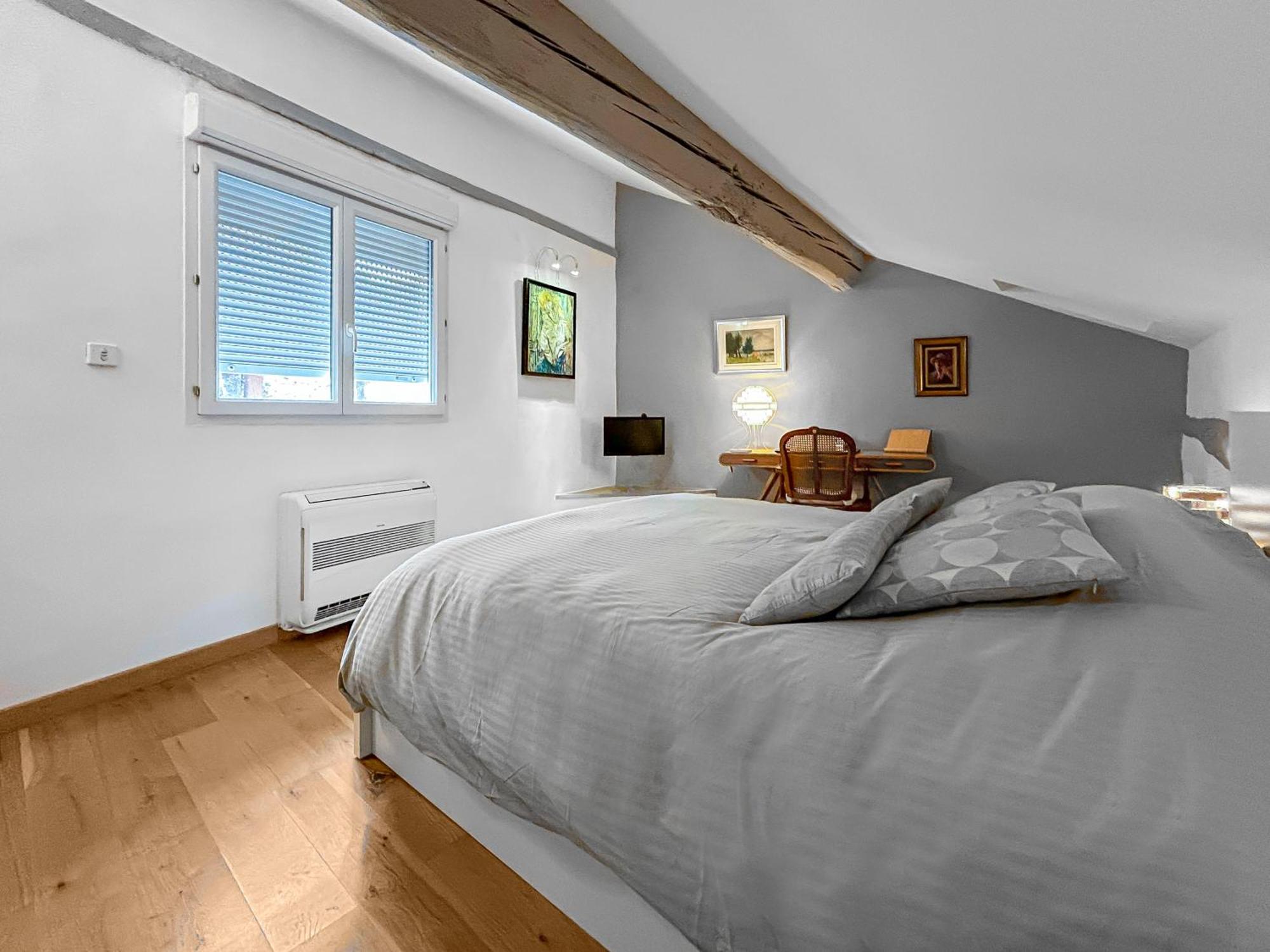 Un Petit Nid Au Bord De La Sorgue Appartement LʼIsle-sur-la-Sorgue Buitenkant foto