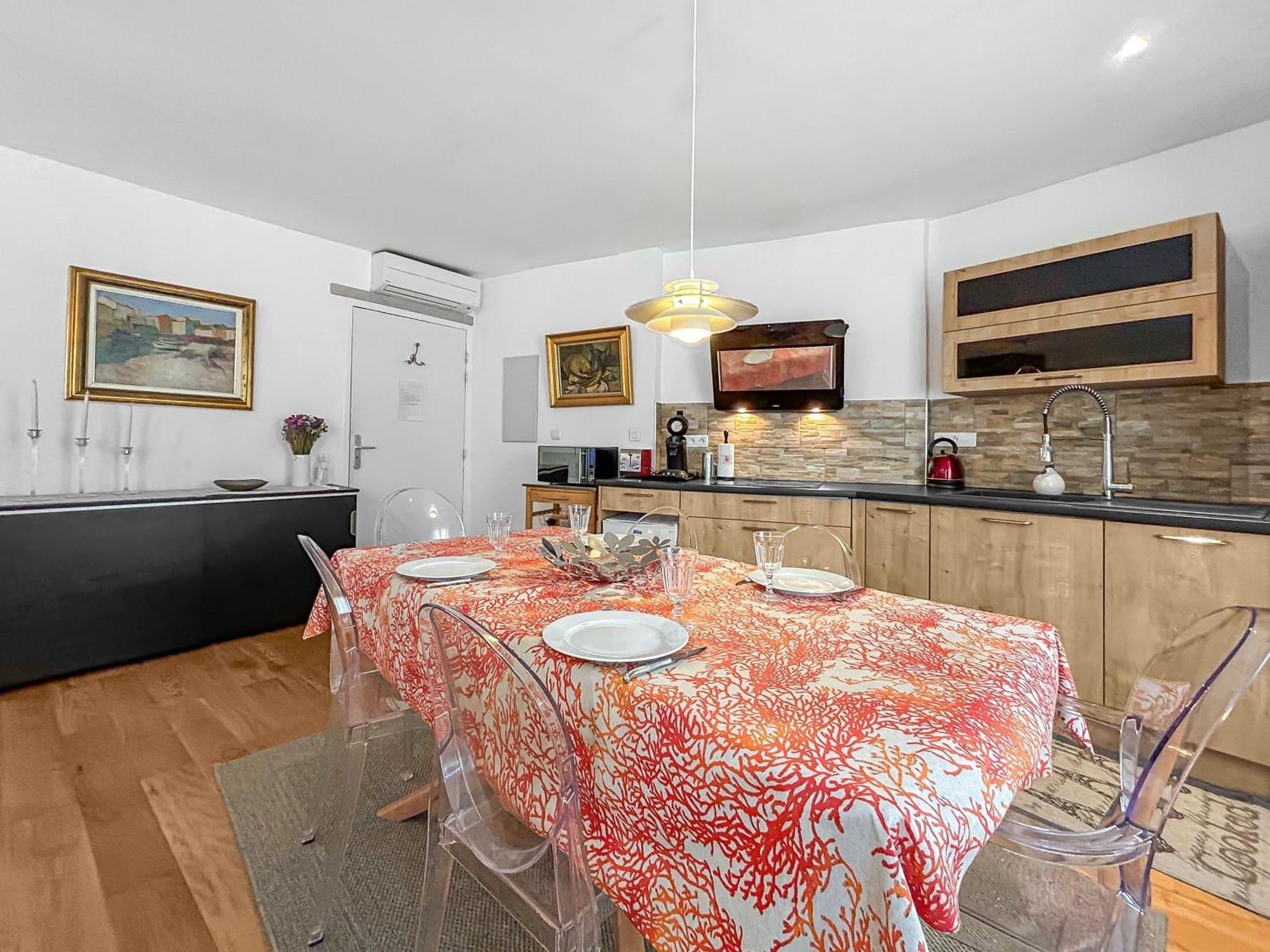 Un Petit Nid Au Bord De La Sorgue Appartement LʼIsle-sur-la-Sorgue Buitenkant foto